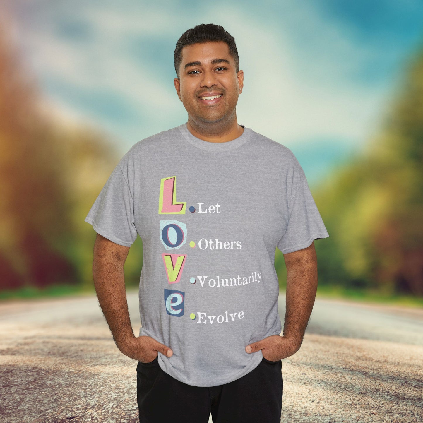 💗L.O.V.E Unisex Heavy Cotton Tee