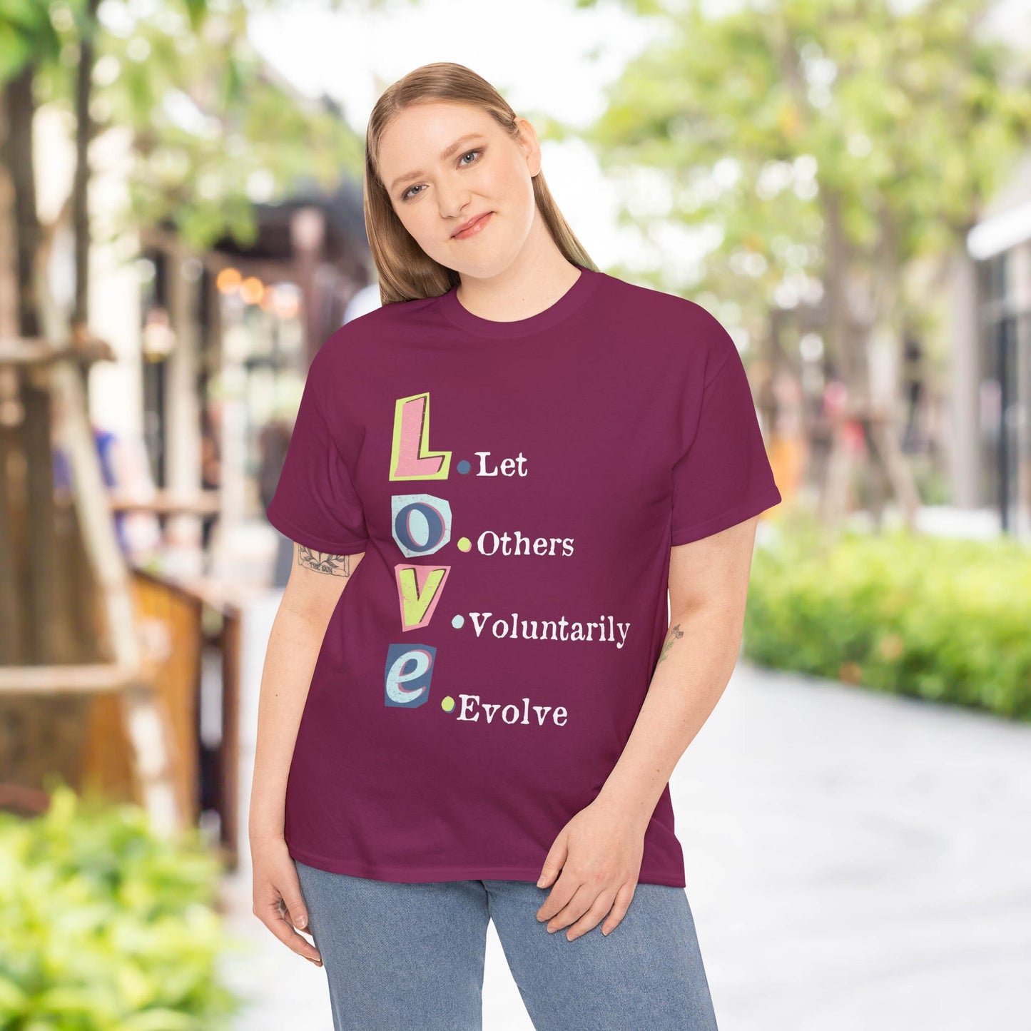 💗L.O.V.E Unisex Heavy Cotton Tee