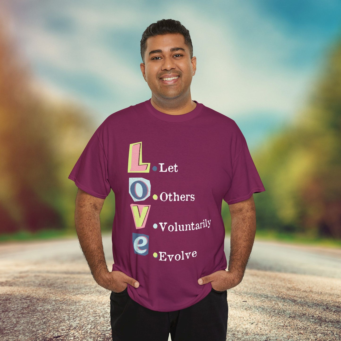 💗L.O.V.E Unisex Heavy Cotton Tee