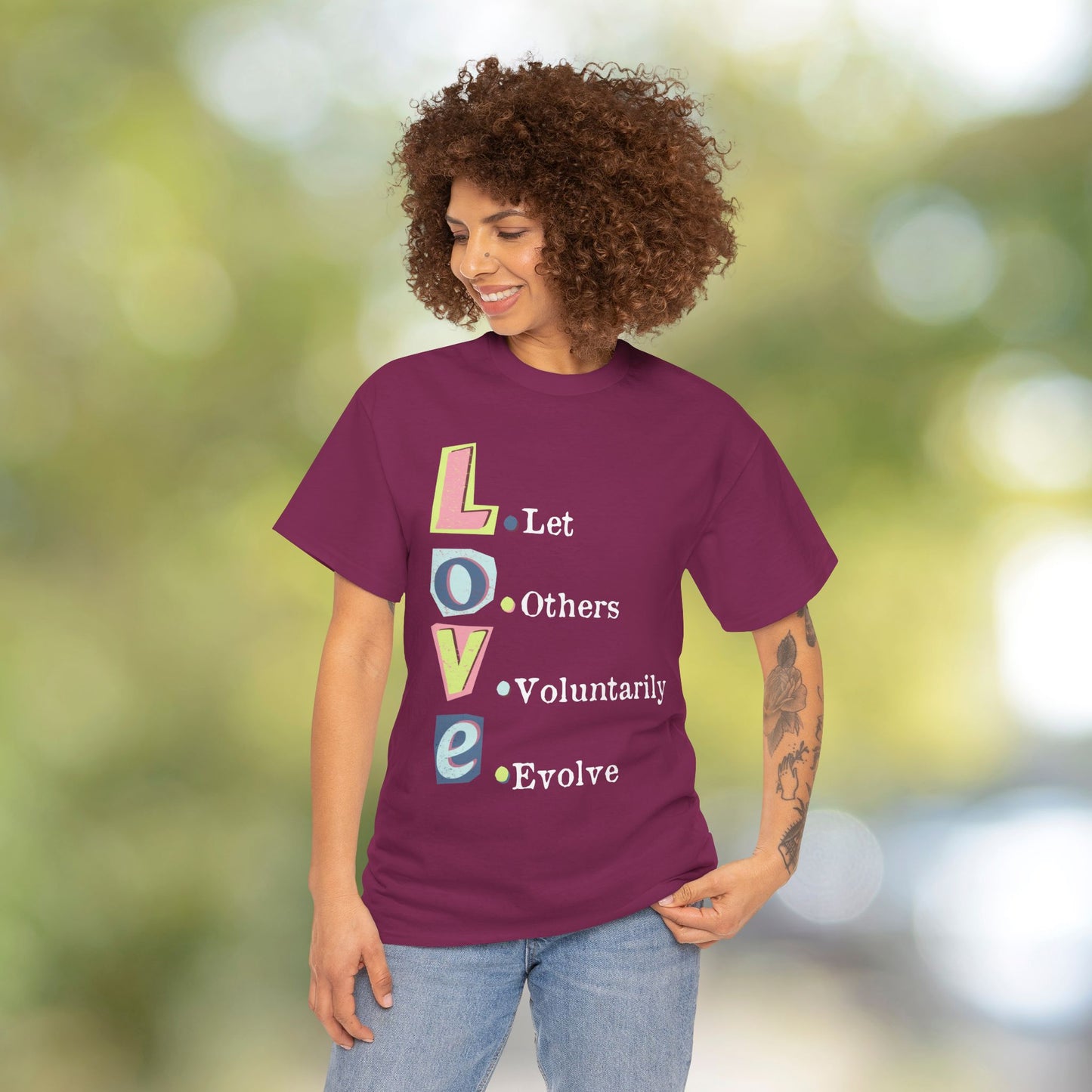 💗L.O.V.E Unisex Heavy Cotton Tee