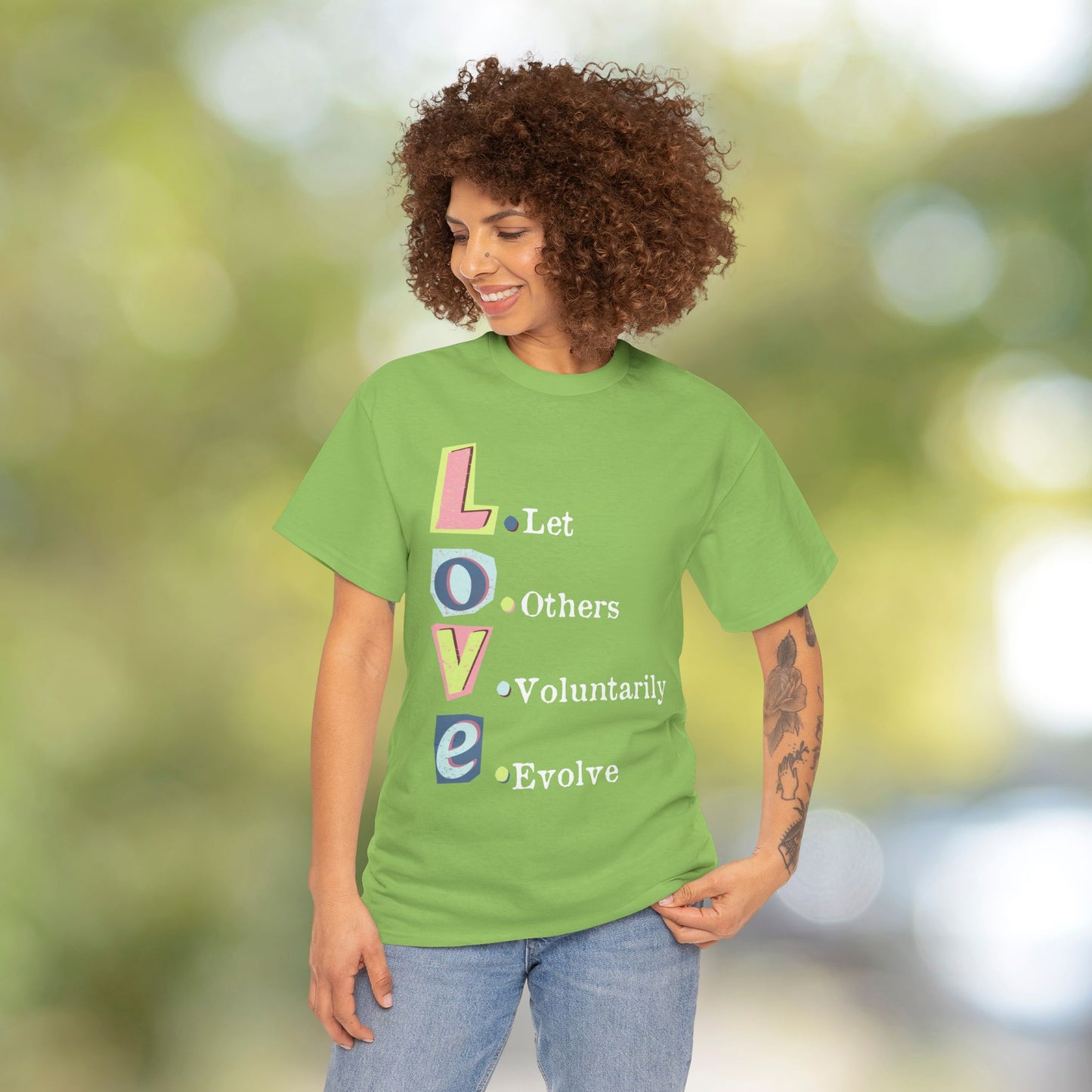 💗L.O.V.E Unisex Heavy Cotton Tee