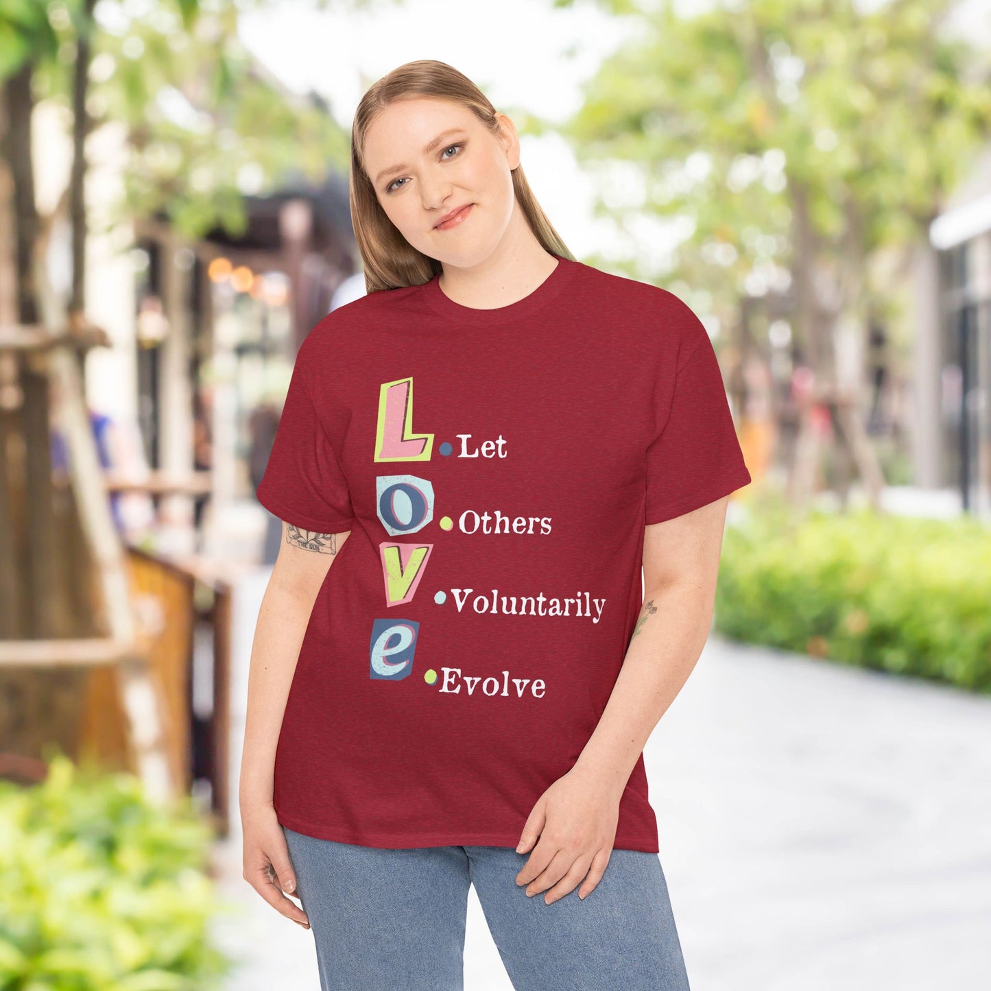 💗L.O.V.E Unisex Heavy Cotton Tee