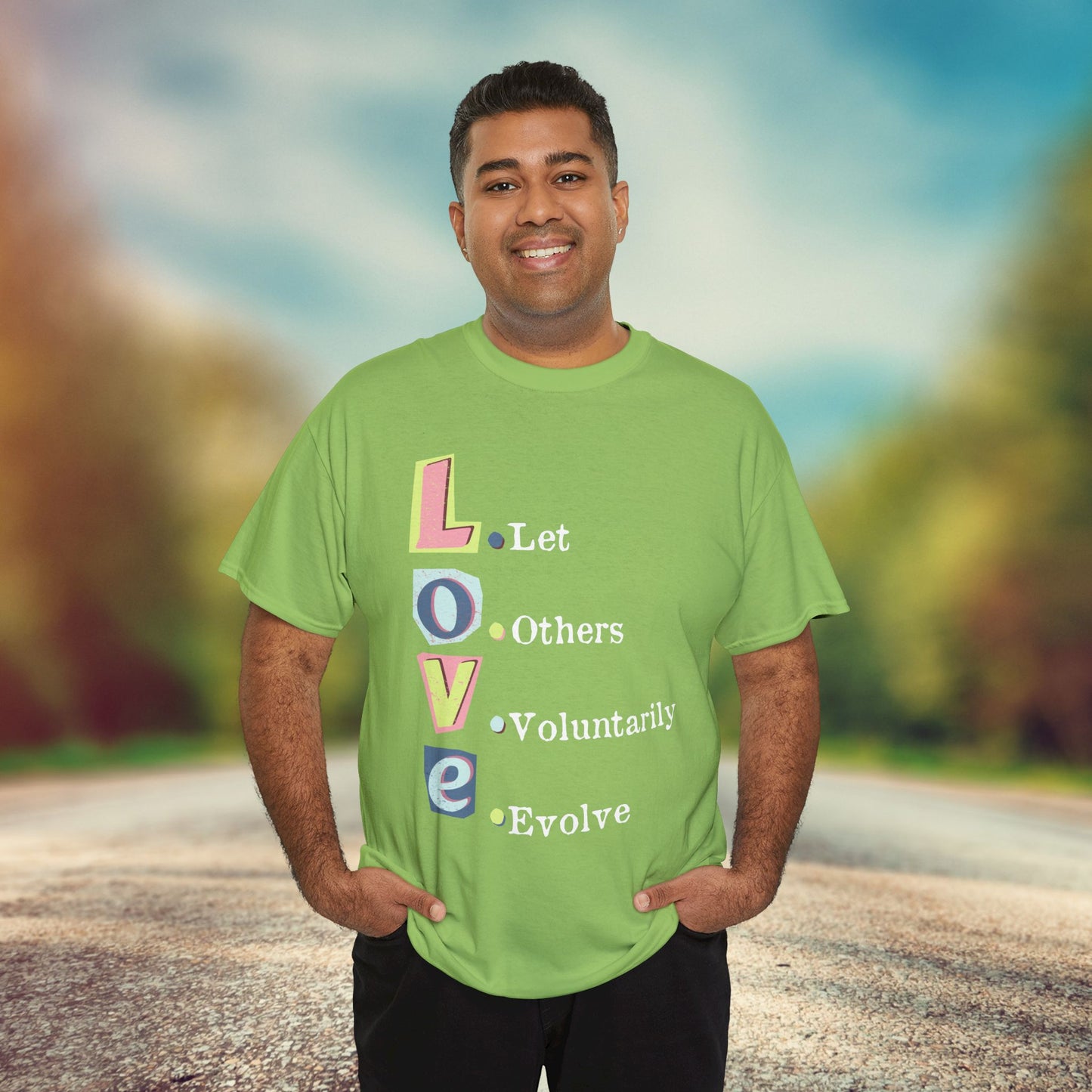 💗L.O.V.E Unisex Heavy Cotton Tee